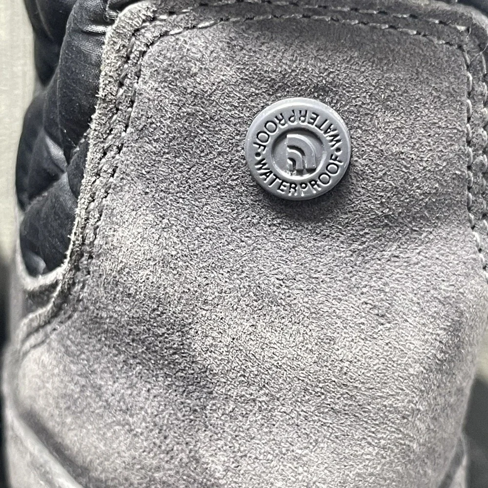 The North Face Thermoball Utility Boots Women 7 Gray Waterproof Snow Winter Shoe
